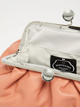 Carica l'immagine nel visualizzatore di Gallery, CUBICO-072 - borsa - Weekend Max Mara