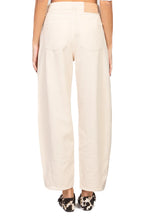 Carica l'immagine nel visualizzatore di Gallery, DAB5150-VANIGLIA - jeans - VICOLO
