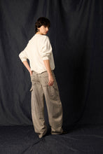 Carica l'immagine nel visualizzatore di Gallery, A26W-CHARLI - jeans - GOLD DIGGER DENIM

