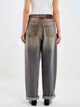 Carica l'immagine nel visualizzatore di Gallery, DAC5013-DENIMGRIGIO - jeans - VICOLO

