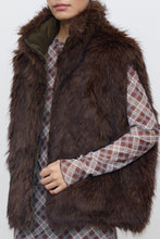 Carica l'immagine nel visualizzatore di Gallery, EFW260129-MARRONE - Gilet - ELEH

