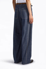 Carica l'immagine nel visualizzatore di Gallery, F6SQ75-BLUDENIM - PANTALONE - liviana conti

