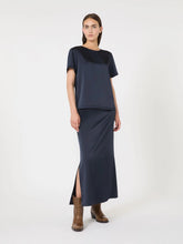 Carica l&#39;immagine nel visualizzatore di Gallery, FW25GILBERT-004 - T-SHIRT - Weekend Max Mara
